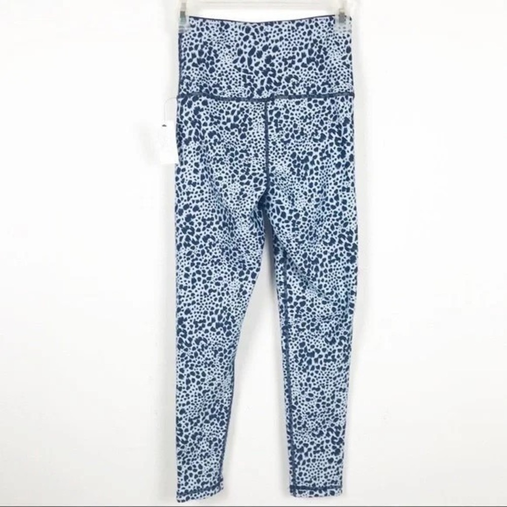 Cotton On Body High Waist Leopard‎ Leggings S Reversible 7/8 Athleisure - Picture 10 of 15